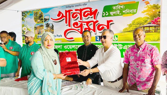 সেনবাগ ওয়েলফেয়ার সোসাইটির আনন্দ ভ্রমণ অনুষ্ঠিত 